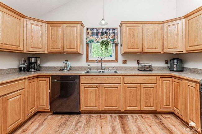 1309 Spring Hill Dr, House other with 4 bedrooms, 3 bathrooms and null parking in Junction City KS | Image 9