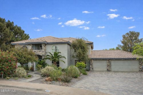 5554 Buckley Dr, El Paso, TX, 79912-6416 | Card Image