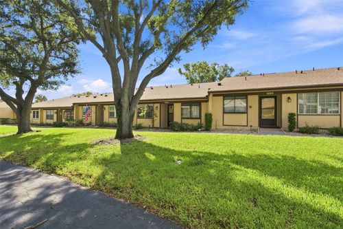 4-11231 Dollar Lake Dr, PORT RICHEY, FL, 34668-1953 | Card Image