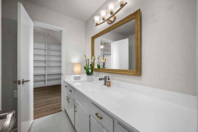 10654 Sandpiper Ln, House other with 3 bedrooms, 3 bathrooms and null parking in Dallas TX | Image 23