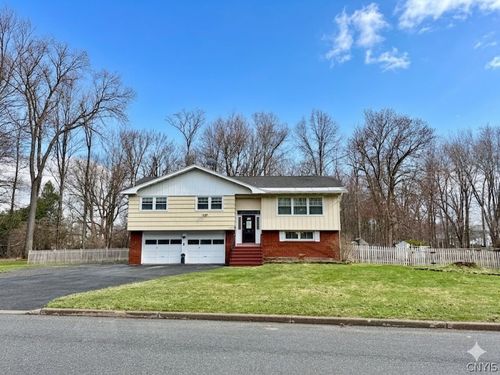 733 W Embargo St, Rome, NY, 13440-3131 | Card Image