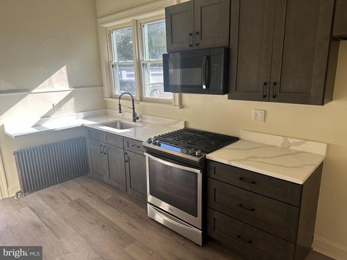 418 Cinnaminson Ave, PALMYRA, NJ, 08065-2600 | Card Image