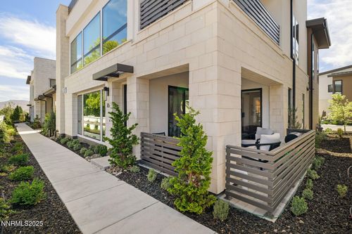 16 Persano St, Reno, NV, 89511-8565 | Card Image