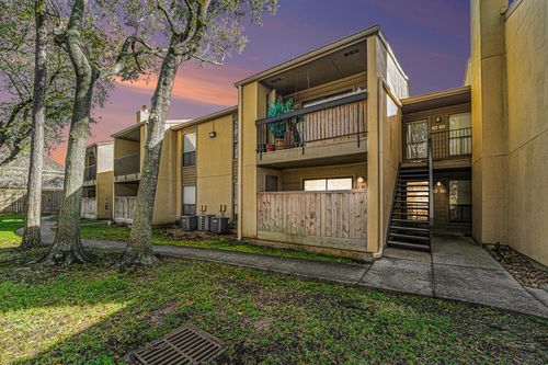 apt-75-3300 Pebblebrook Dr, Seabrook, TX, 77586-6051 | Card Image