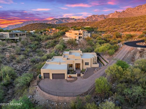 1775 E Placita De La Olla, Oro Valley, AZ, 85737-6020 | Card Image