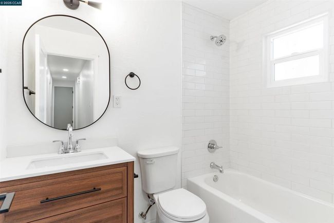 102 W 15 Th St, House other with 3 bedrooms, 2 bathrooms and 2 parking in Antioch CA | Image 15