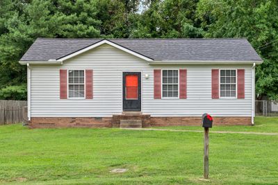 567 Lorie Ln, House other with 3 bedrooms, 1 bathrooms and 4 parking in Clarksville TN | Image 3