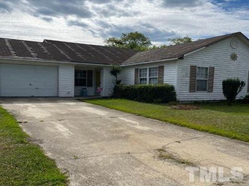 1005 Birch Ct, Morehead City, NC, 28557-3470 | Card Image