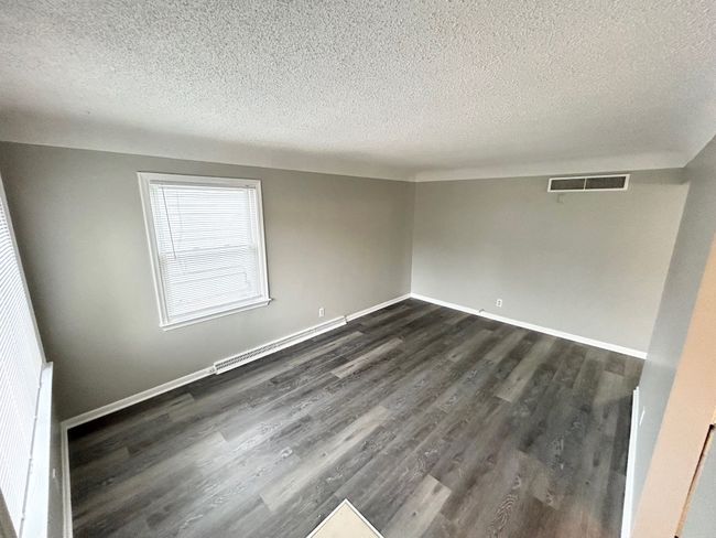 3021 Brandon St, House other with 3 bedrooms, 2 bathrooms and null parking in Flint MI | Image 4