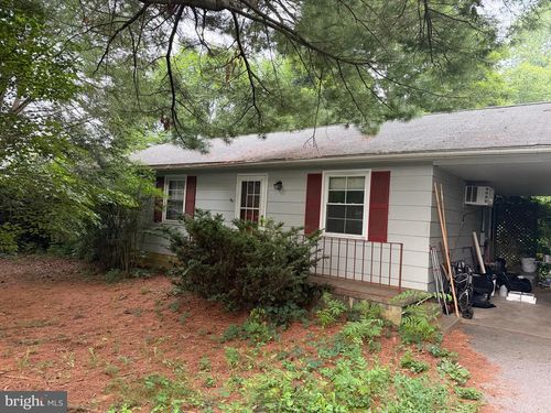 7628 Martinsburg Pike, Shepherdstown, WV, 25443-3667 | Card Image