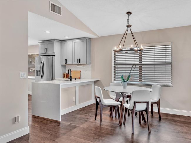 2970 Myrtle Oak Cir, House other with 2 bedrooms, 2 bathrooms and null parking in Davie FL | Image 11