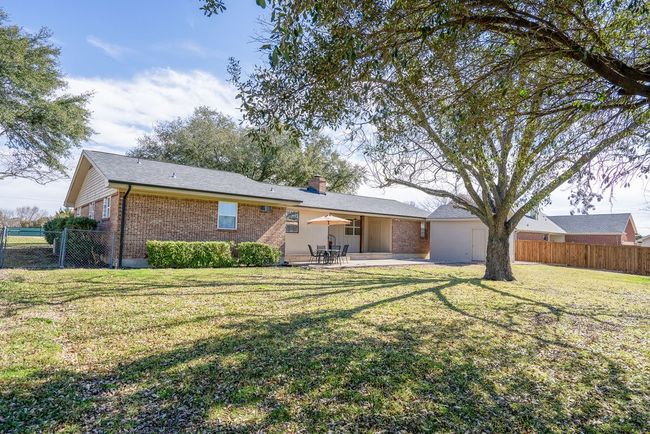 1005 Smirl Dr, House other with 4 bedrooms, 2 bathrooms and null parking in Heath TX | Image 33