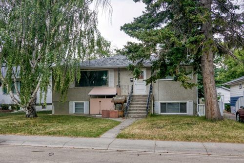 3603 2 St Nw, Calgary, AB, T2K0Y3 | Card Image