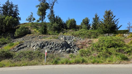 5384 Colbourne Dr, Nanaimo, BC, V9T6M6 | Card Image