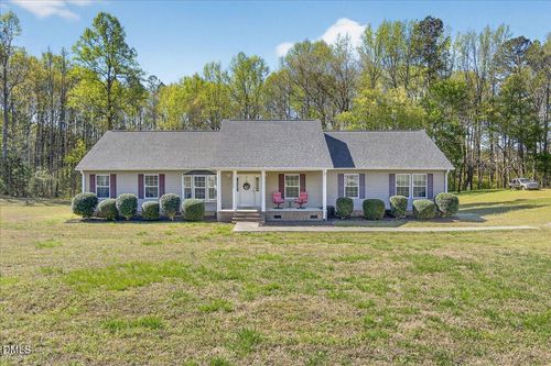 98 W Beverly Ln, Henderson, NC, 27537 | Card Image