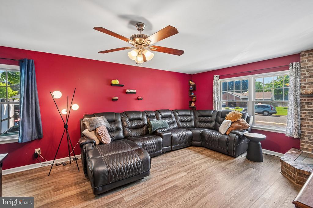 Residential in LANDISVILLE 5