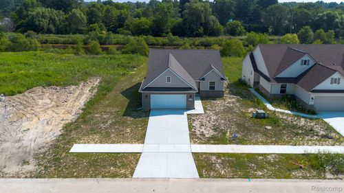 2428 Waterford Way, Davison, MI, 48423-9590 | Card Image