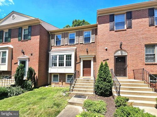 4802 Treasure Ct, FAIRFAX, VA, 22032-2374 | Card Image