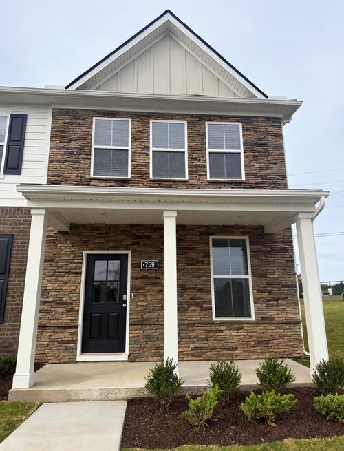 759 Ashbrook Dr, Lebanon, TN, 37087-4877 | Card Image