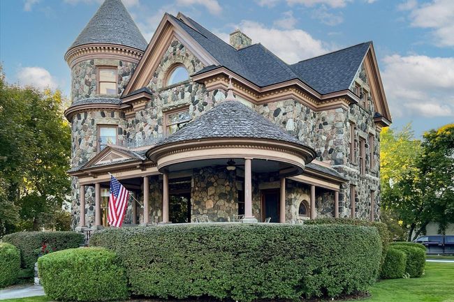 303 S State Ave, House other with 5 bedrooms, 4 bathrooms and null parking in Alpena MI | Image 35