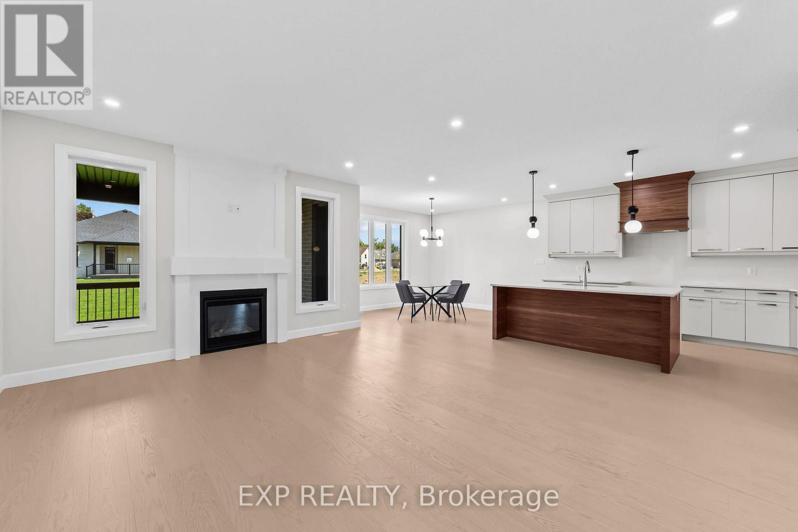 Residential in Warwick (Watford) 5