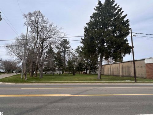 434 W 5th Street, Clare, MI, 48617 | Card Image