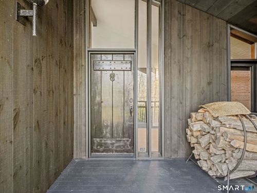 484 Cognewaugh Rd, Cos Cob, CT, 06807-1107 | Card Image