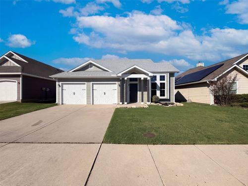 2309 Windsor Farms Drive, Denton, TX, 76207 | Card Image