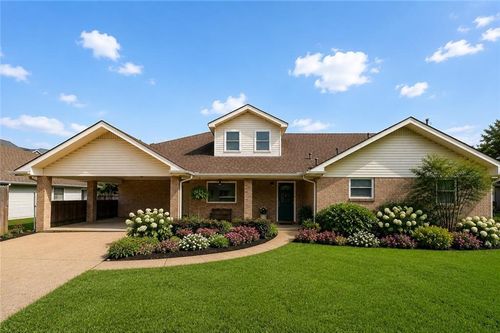 4441 Perkins St, Metairie, LA, 70001-3458 | Card Image