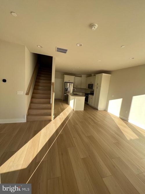 unit-192-3001 Cityview Walk, PHILADELPHIA, PA, 19125-4395 | Card Image