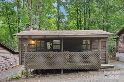 45 Sassafras Ln, Maggie Valley, NC, 28751-7696 | Card Image