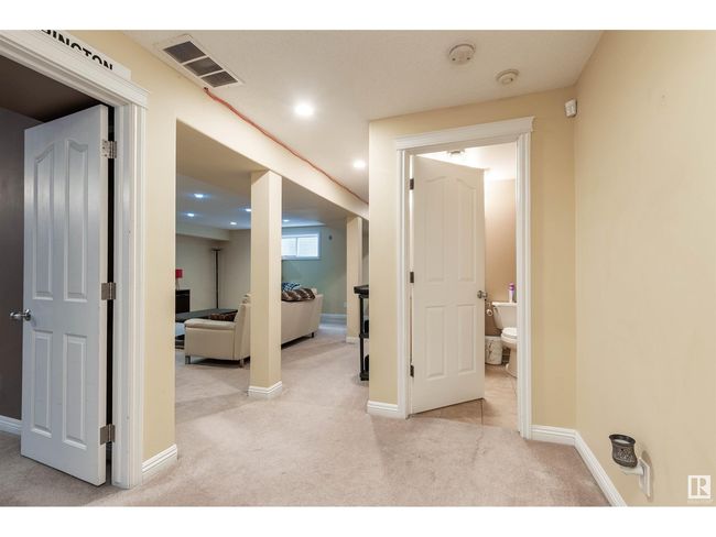 446 Sparling Crt Sw, House other with 4 bedrooms, 4 bathrooms and 4 parking in Edmonton AB | Image 29