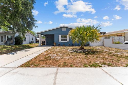 546 90th Ave N, St Petersburg, FL, 33702-3018 | Card Image
