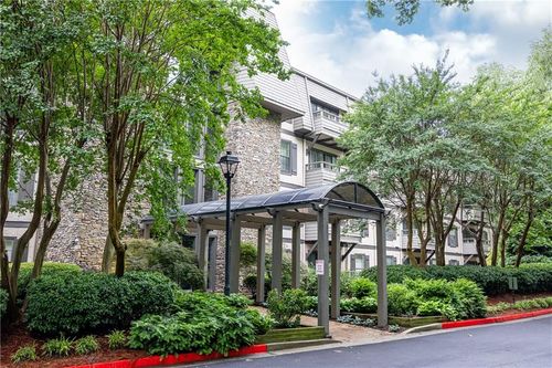 1314 Highland Bluff Dr Se, Atlanta, GA, 30339-3233 | Card Image