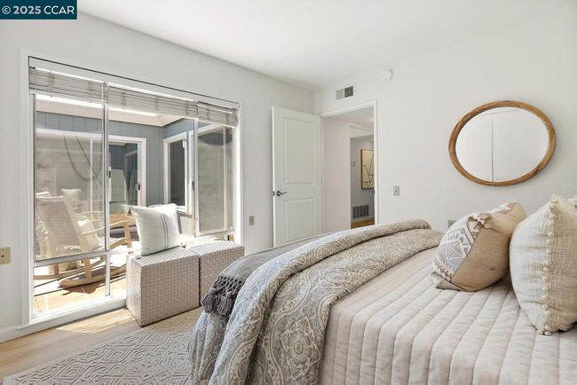 APT-2 - 1129 Leisure Ln, Condo with 2 bedrooms, 1 bathrooms and 1 parking in Walnut Creek CA | Image 20