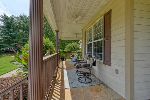 27 King Eider Way, Taylors, SC, 29687-6963 | Card Image