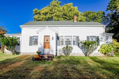 245 Wareham Rd, House other with 3 bedrooms, 1 bathrooms and 3 parking in Marion MA | Image 2