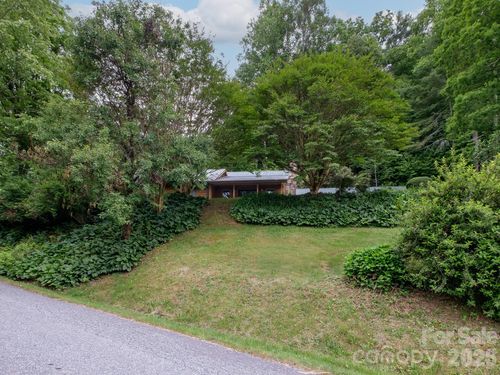 332 Island Cove Rd, Penrose, NC, 28766-8752 | Card Image