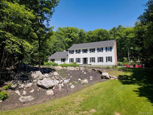 62 Salierno Rd, Tuxedo Park, NY, 10987-4711 | Card Image