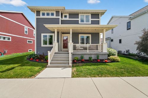 3247 Prospect Drive, SUN PRAIRIE, WI, 53590 | Card Image