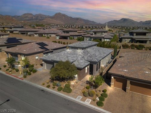 12374 Skyracer Dr, Las Vegas, NV, 89138-4695 | Card Image