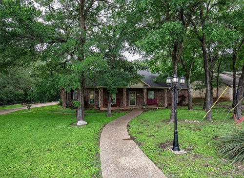 6400 Avon Dr, Waco, TX, 76708-5319 | Card Image
