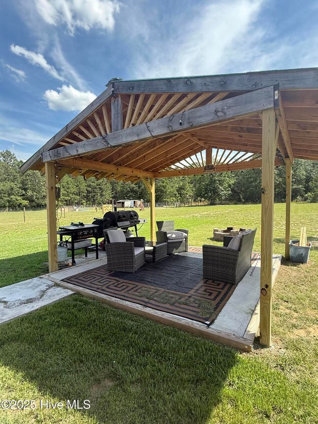 742 Ghio Rd, House other with 3 bedrooms, 2 bathrooms and null parking in Hamlet NC | Image 6