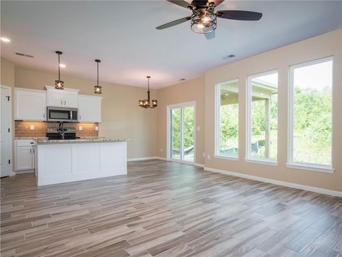 1311 Ne Sequoia Ct, Oak Grove, MO, 64075-5501 | Card Image