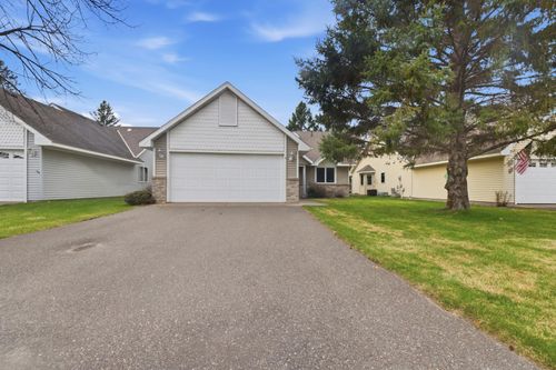 2420 Woodridge Lane, Brainerd, MN, 56401 | Card Image