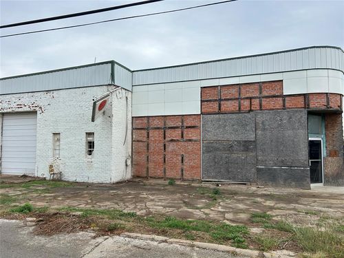 316 E Oak Ave, Seminole, OK, 74868-3928 | Card Image