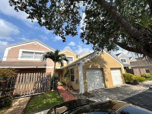 1325-1325 Nw 124th Ave, Pembroke Pines, FL, 33026-3846 | Card Image