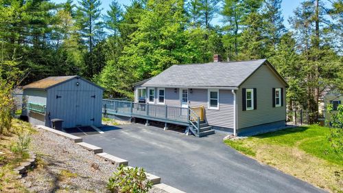 176 Rowell Rd W, Brentwood, NH, 03833-6420 | Card Image
