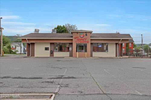 857 W 3rd St, Williamsport, PA, 17701-5857 | Card Image