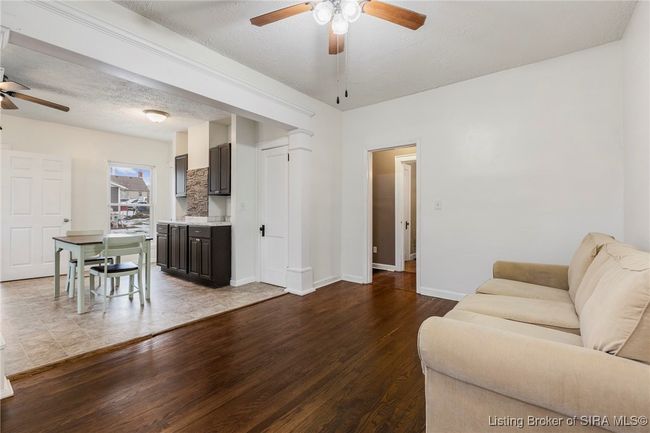 127 New Albany St, Home with 3 bedrooms, 2 bathrooms and null parking in Sellersburg IN | Image 20